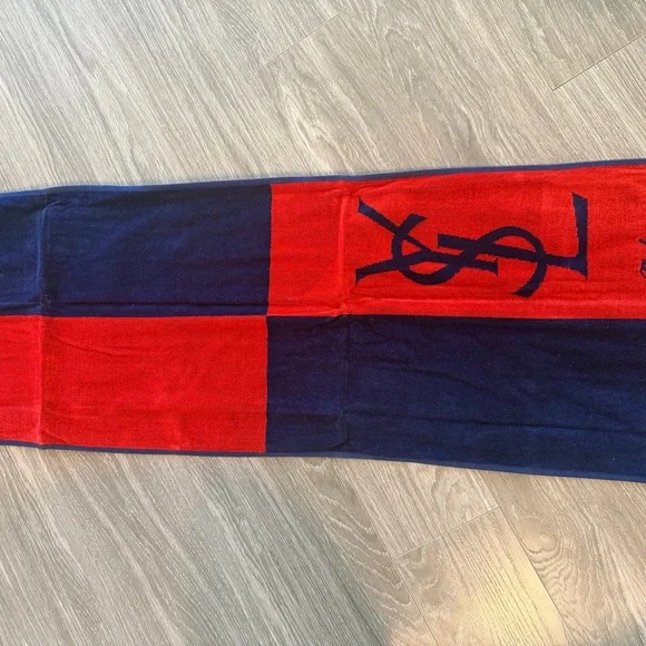 Yves Saint Laurent Vibrant Teal and Red Towels - Picture 2 of 4